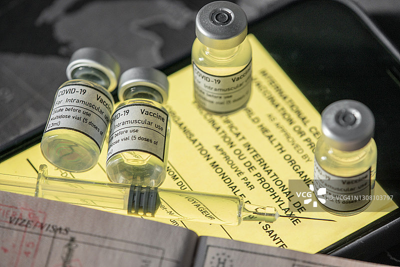 国际新冠疫苗接种证明图片素材