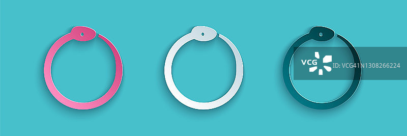 蓝色背景上衔尾蛇的魔法符号剪纸图标。蛇咬着自己的尾巴。动物与无限、神话与蛇。剪纸艺术风格。矢量图图片素材