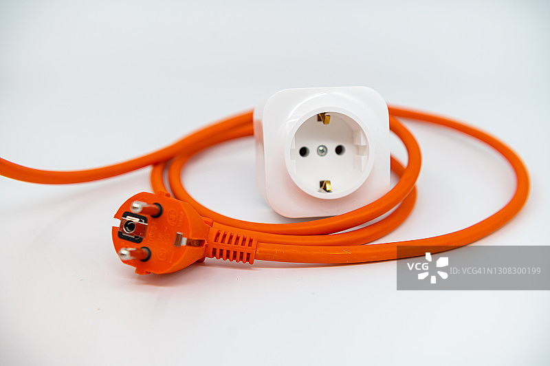 节能：已拔下的电缆图片素材