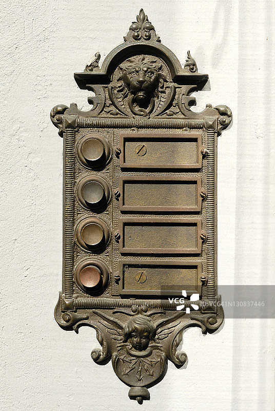 沙夫豪森 - 门铃上的旧装置 - 瑞士，欧洲图片素材