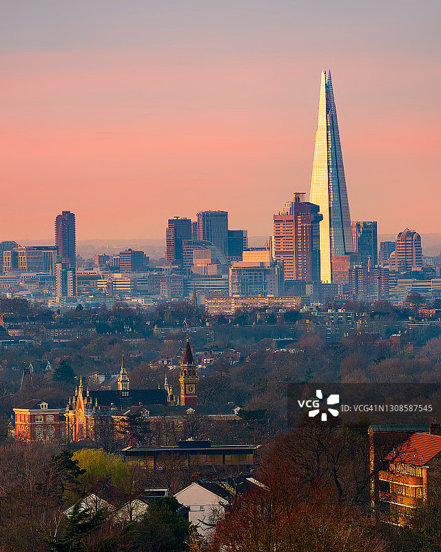 伦敦天际线：碎片大厦图片素材