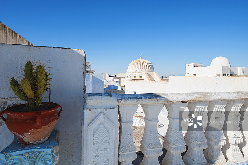 突尼斯凯鲁万的城镇风光图片素材