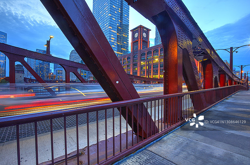 芝加哥的克拉克街桥图片素材