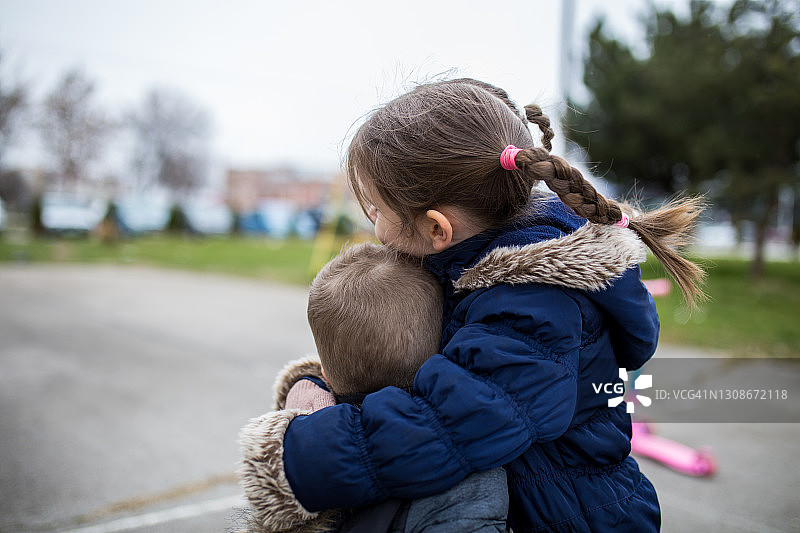 兄弟姐妹图片素材