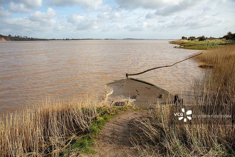 珀顿船舶墓地海岸线上的沉船-F.C.B. 76号船图片素材