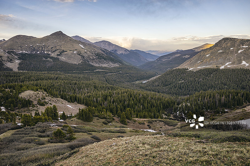 科罗拉多州大学峰荒野景观图片素材