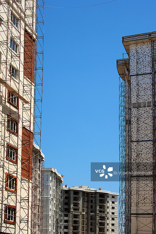 建筑工地上的住宅公寓楼图片素材