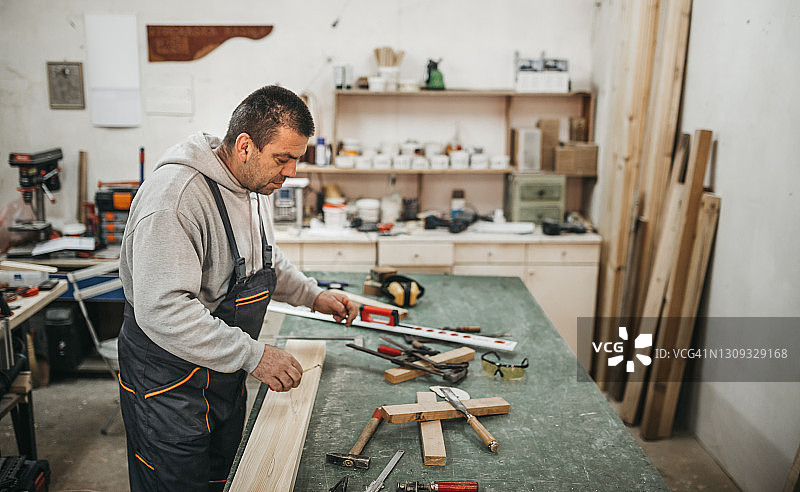 他注重细节图片素材
