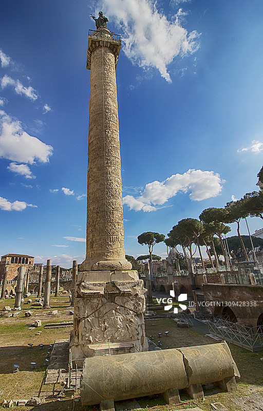 图拉真柱图片素材