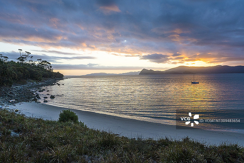 火红的日落 | 玛丽亚岛图片素材
