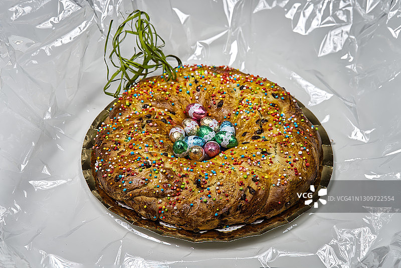 传统复活节蛋糕“篮子”图片素材
