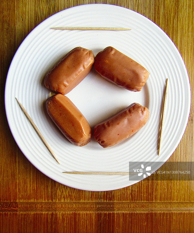 佐酒小香肠图片素材