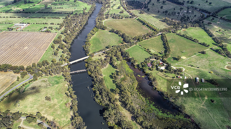 古尔本河航拍图片素材
