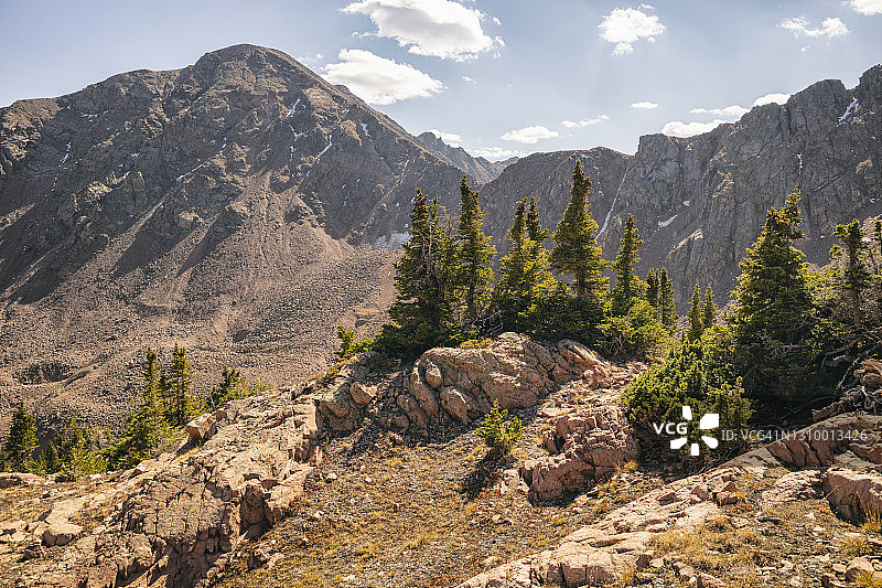 科罗拉多州，雄鹰巢荒野中的德明山图片素材