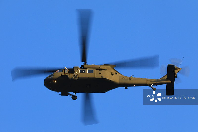 直升机运输图片素材