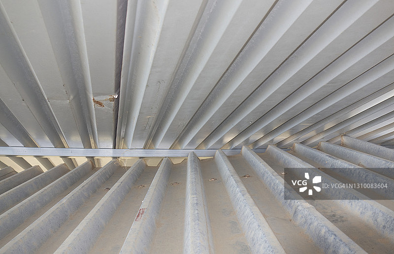 波纹钢屋顶图片素材