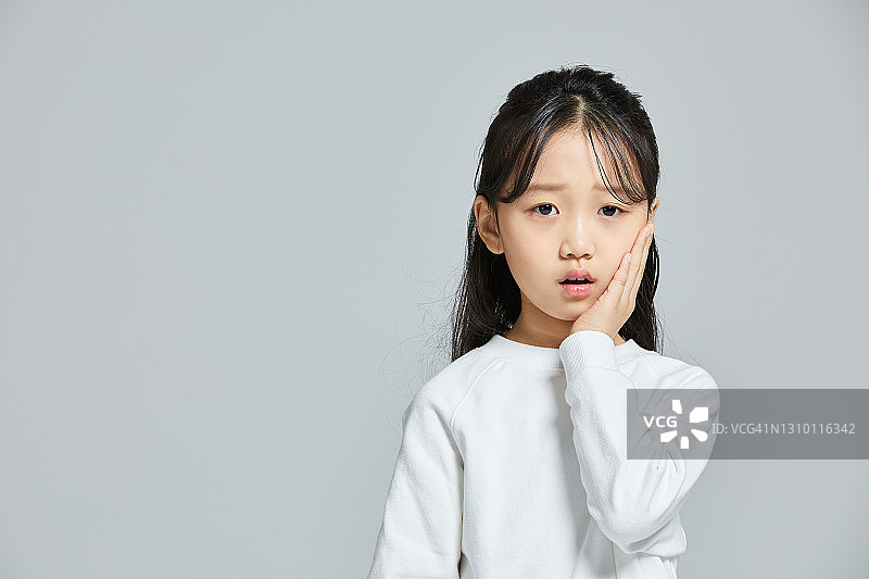 孩子牙疼图片素材