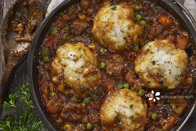 牛肉炖菜饺子图片素材