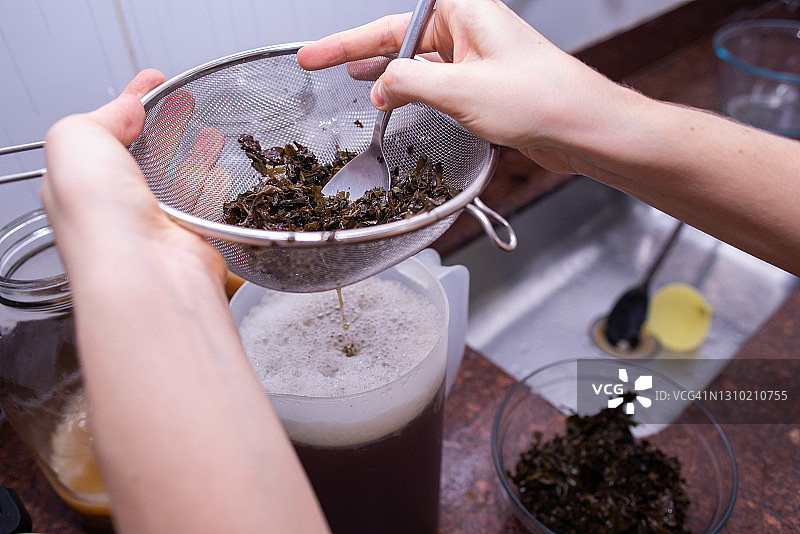 自制发酵康普茶——完整过程图片素材