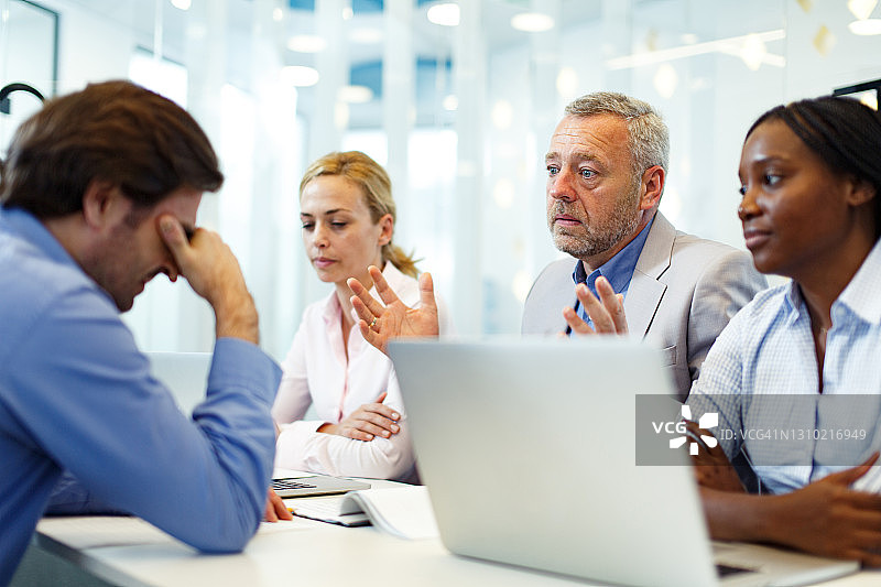 很抱歉，您不适合我们！图片素材