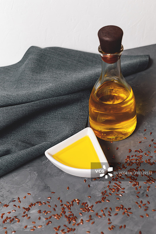 亚麻籽和亚麻籽油图片素材