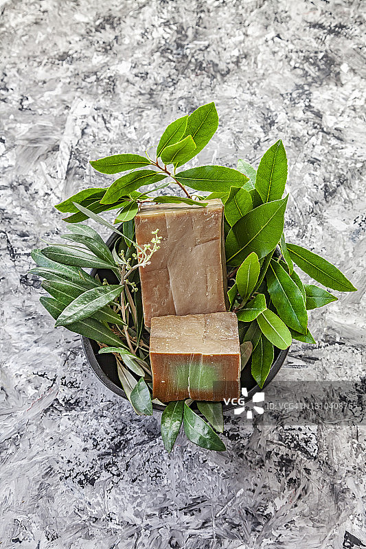 阿勒颇硬肥皂与叙利亚传统橄榄月桂皂图片素材