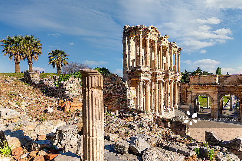 塞尔苏斯图书馆遗址，古以弗所，土耳其伊兹密尔省图片素材