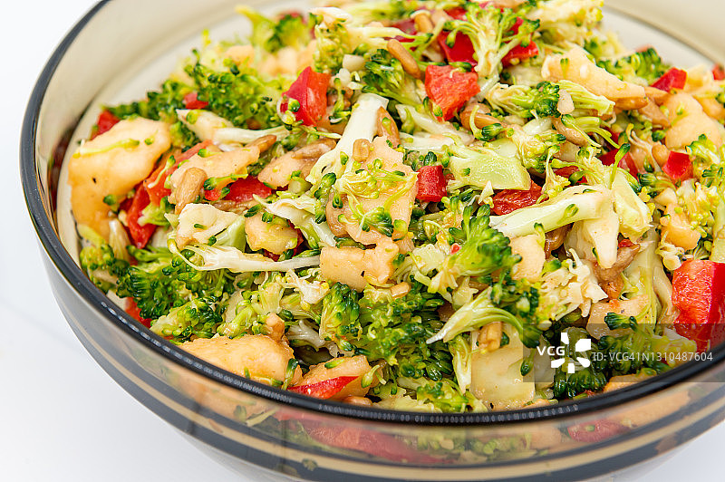 新鲜西兰花甜椒沙拉图片素材