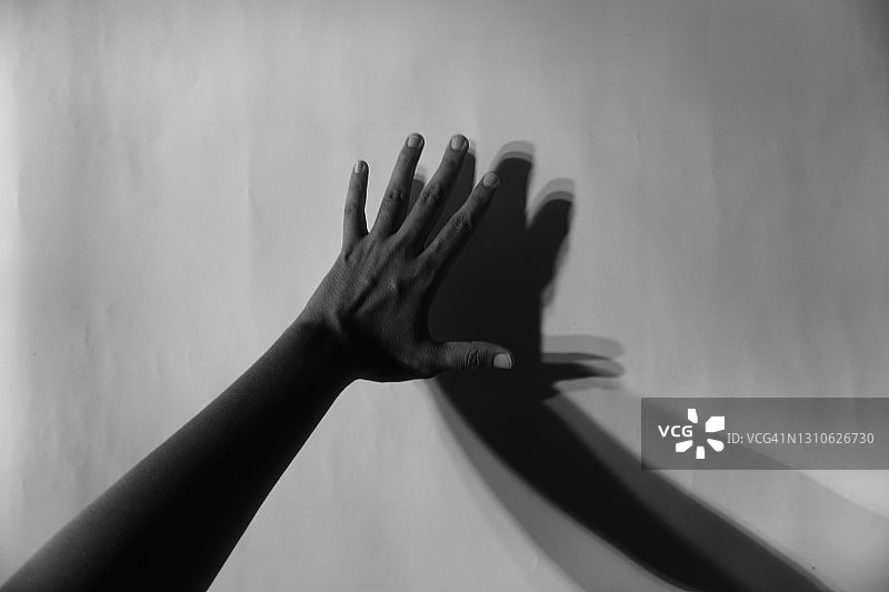 鼓掌的阴影图片素材