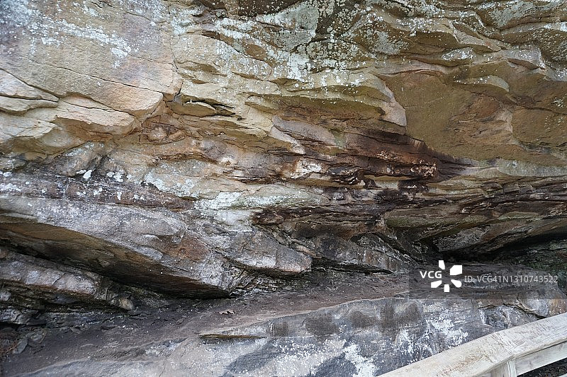 天然页岩石悬崖细节图片素材