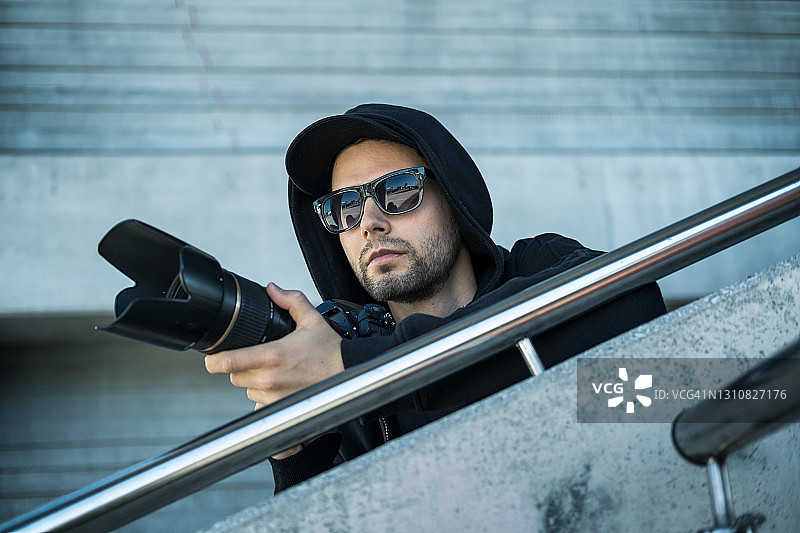 狗仔队图片素材