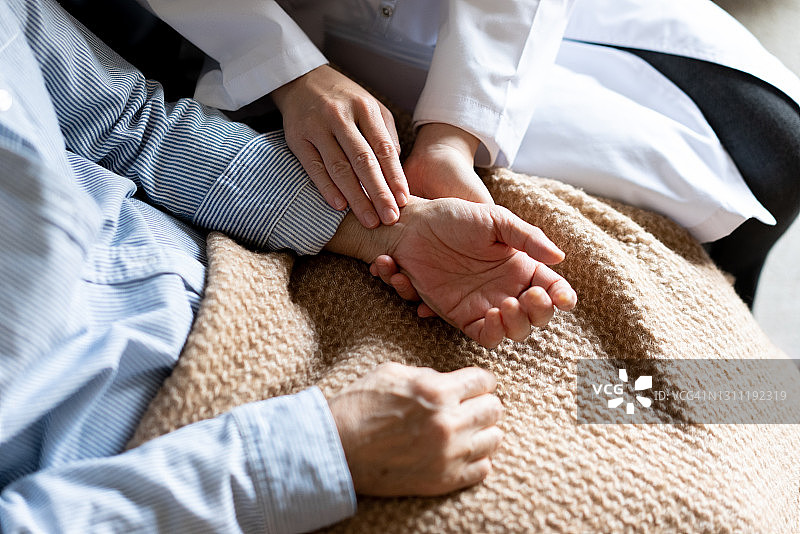 居家护理，家庭医疗护理图片素材