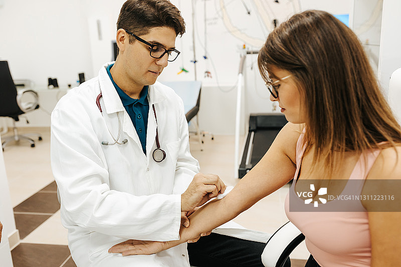 准备血液检测图片素材