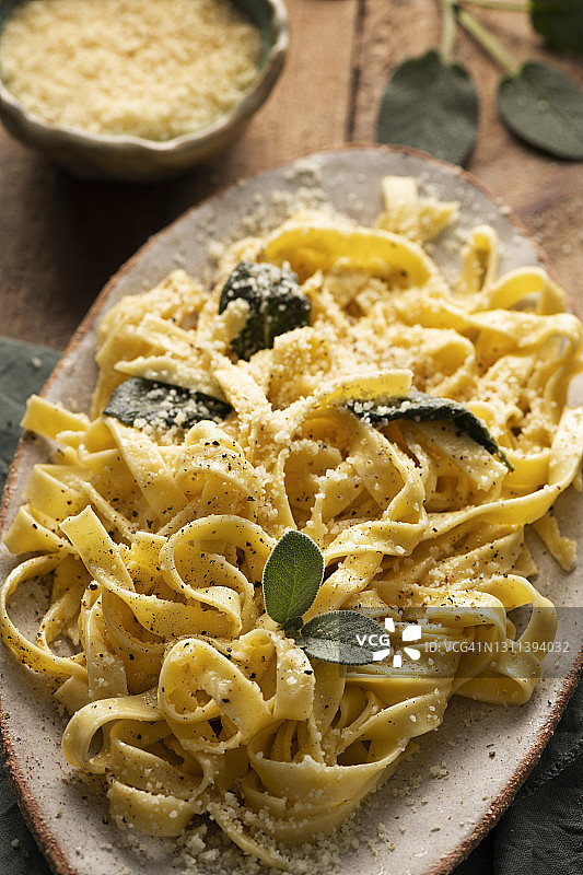 新鲜手工意大利细面图片素材