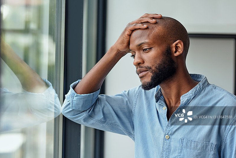 我怎么会落到这步田地？图片素材