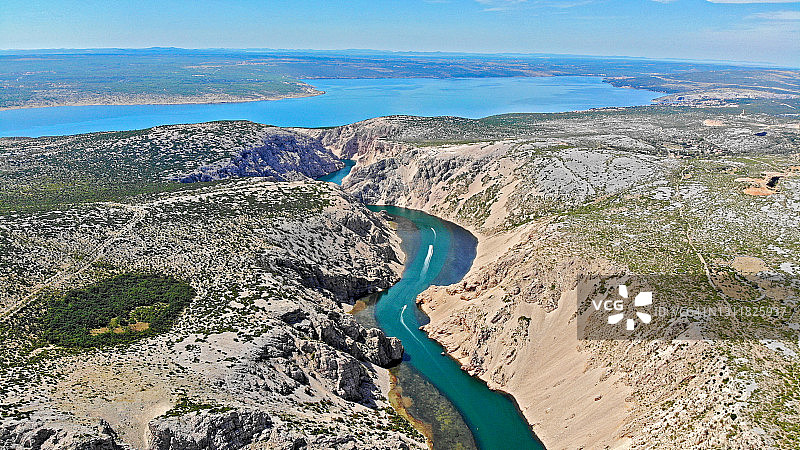 兹尔马尼亚河大峡谷和克罗地亚诺维格勒海图片素材