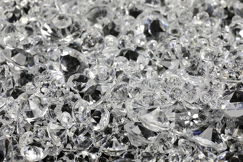 闪耀切割钻石宝石特写图片素材