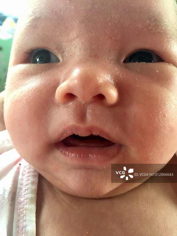 泰国女婴的脸庞图片素材
