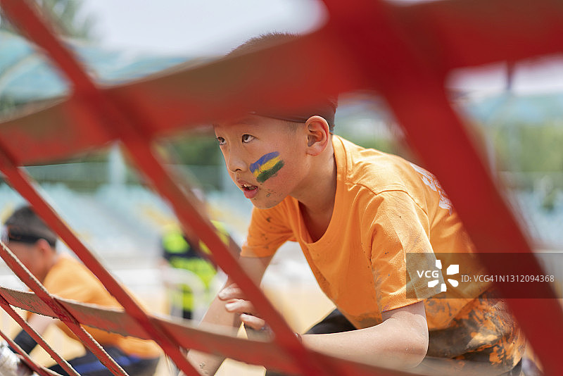 男孩们图片素材