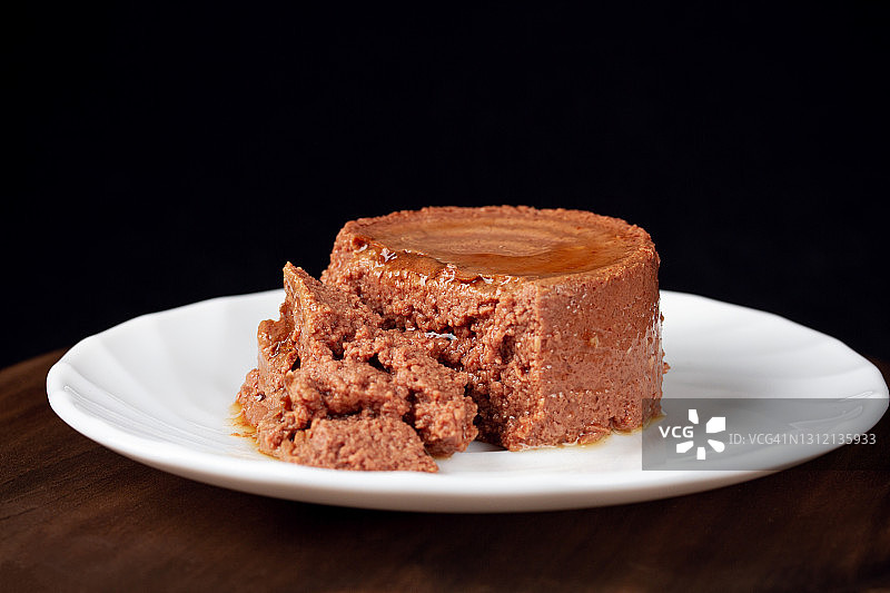 宠物食品：罐装肉泥图片素材