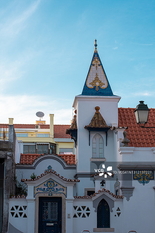 卡斯卡伊斯当地的蓝白色房子图片素材