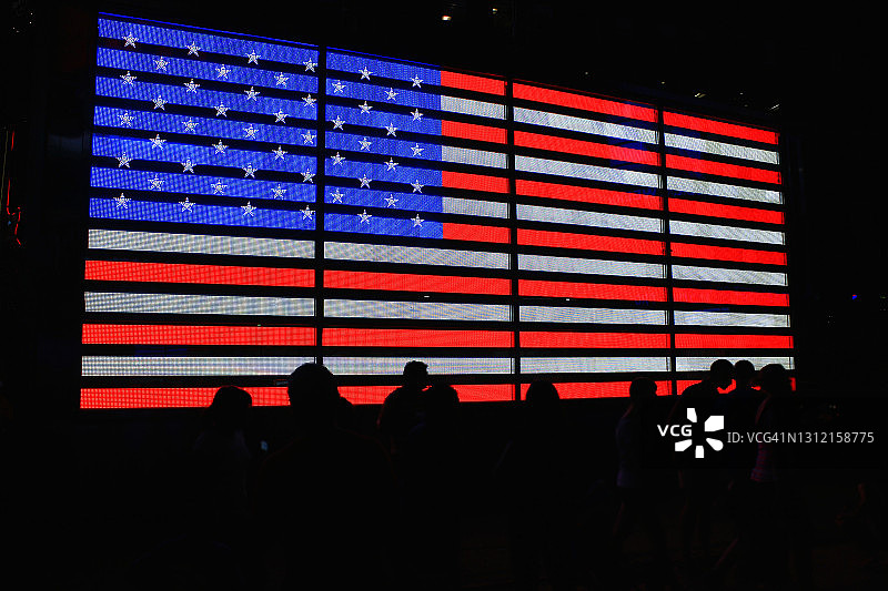带有美国国旗场景的电子显示屏图片素材