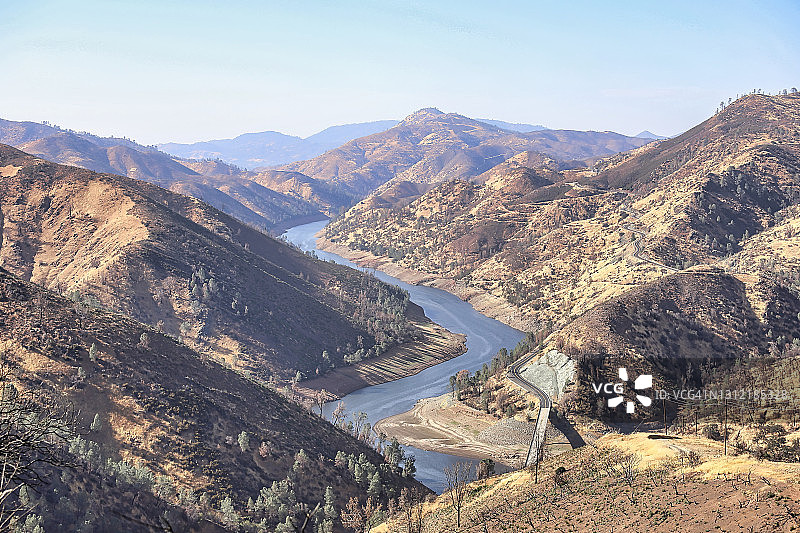 麦克卢尔湖图片素材