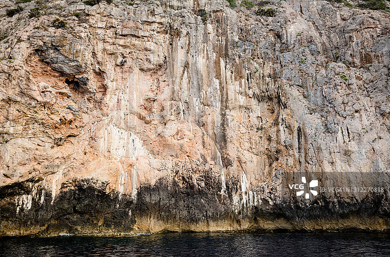 埃尔科莱港的岩石墙壁图片素材