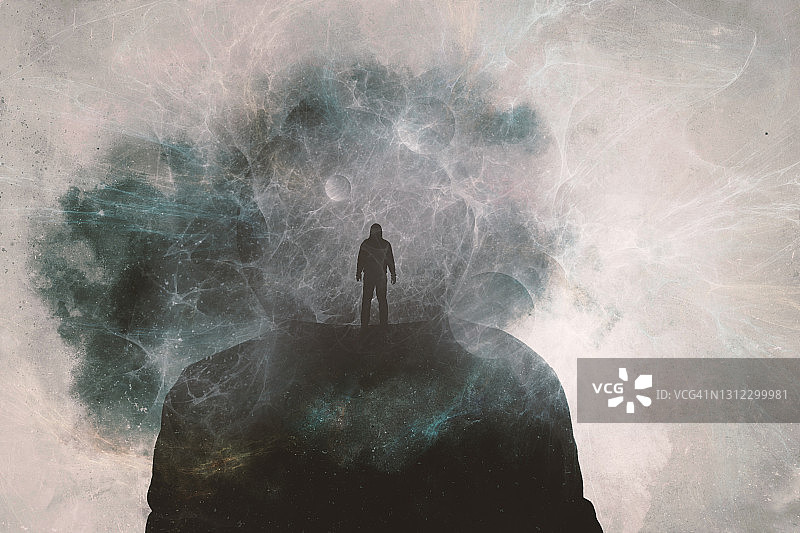 科幻概念：笼罩在云雾中的男人头部图片素材