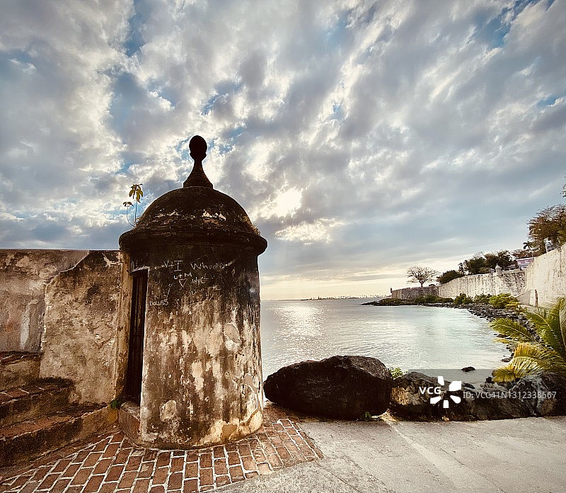 从圣胡安门看大西洋，老圣胡安图片素材