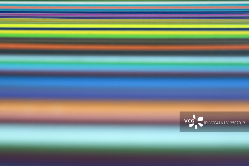 一排彩色线条图片素材