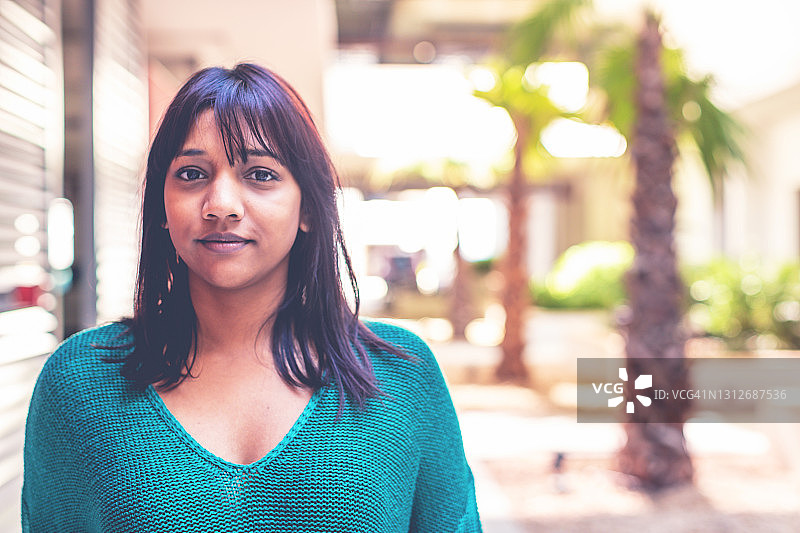 亚洲女孩肖像图片素材