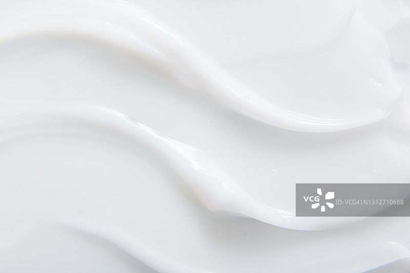 白色化妆品面霜质地：润肤露，护肤背景图片素材