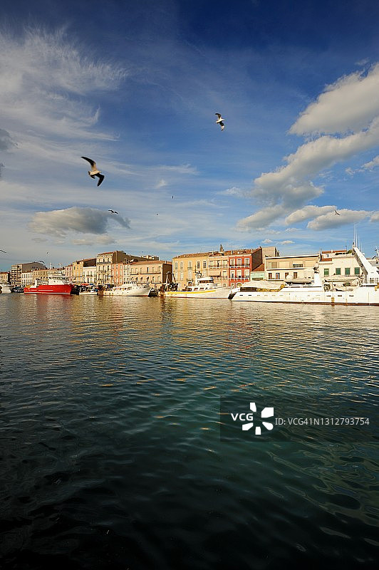 塞特皇家运河上的渔船图片素材